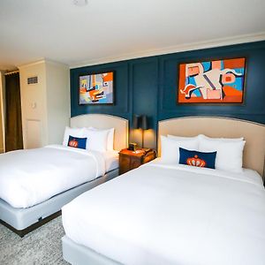 Queen Room Two Queen Beds